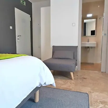 Caro Boutique Pensión San Ġwann