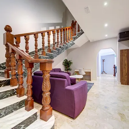 בית הארחה Caro Boutique San Ġwann