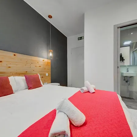 Caro Boutique בית הארחה